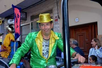 La Cabalgata Real recorre la zona comercial de Los Llanos de Telde (Foto Antonio Alí y Francisco Javier Santana)